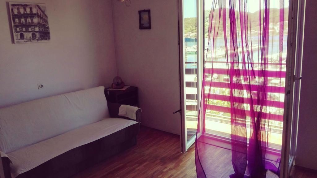 Apartments Bojana Rab スペタルスカ・ドラガ エクステリア 写真